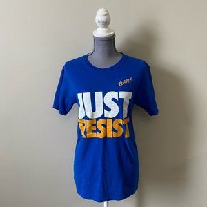 Dare to resist drugs “just Resist” blue short sleeve graphic T-shirt